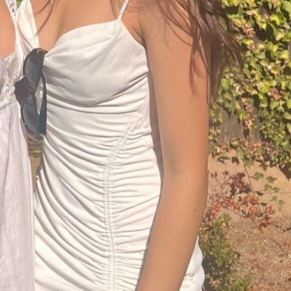 Zara White Midi Dress Ruched with Slit Bodycon Size S/M - Picture 3 of 3